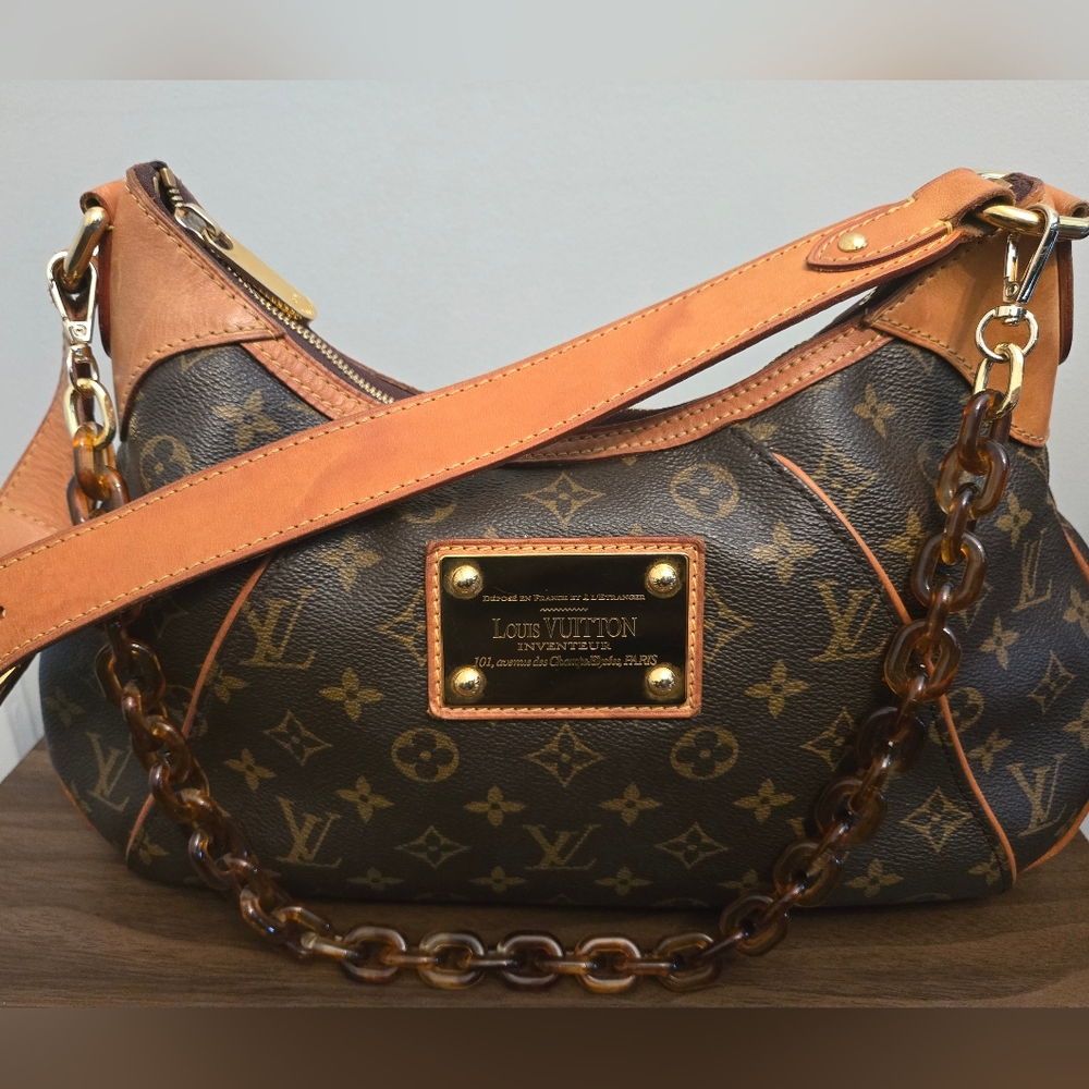 Louis Vuitton Thames Gm